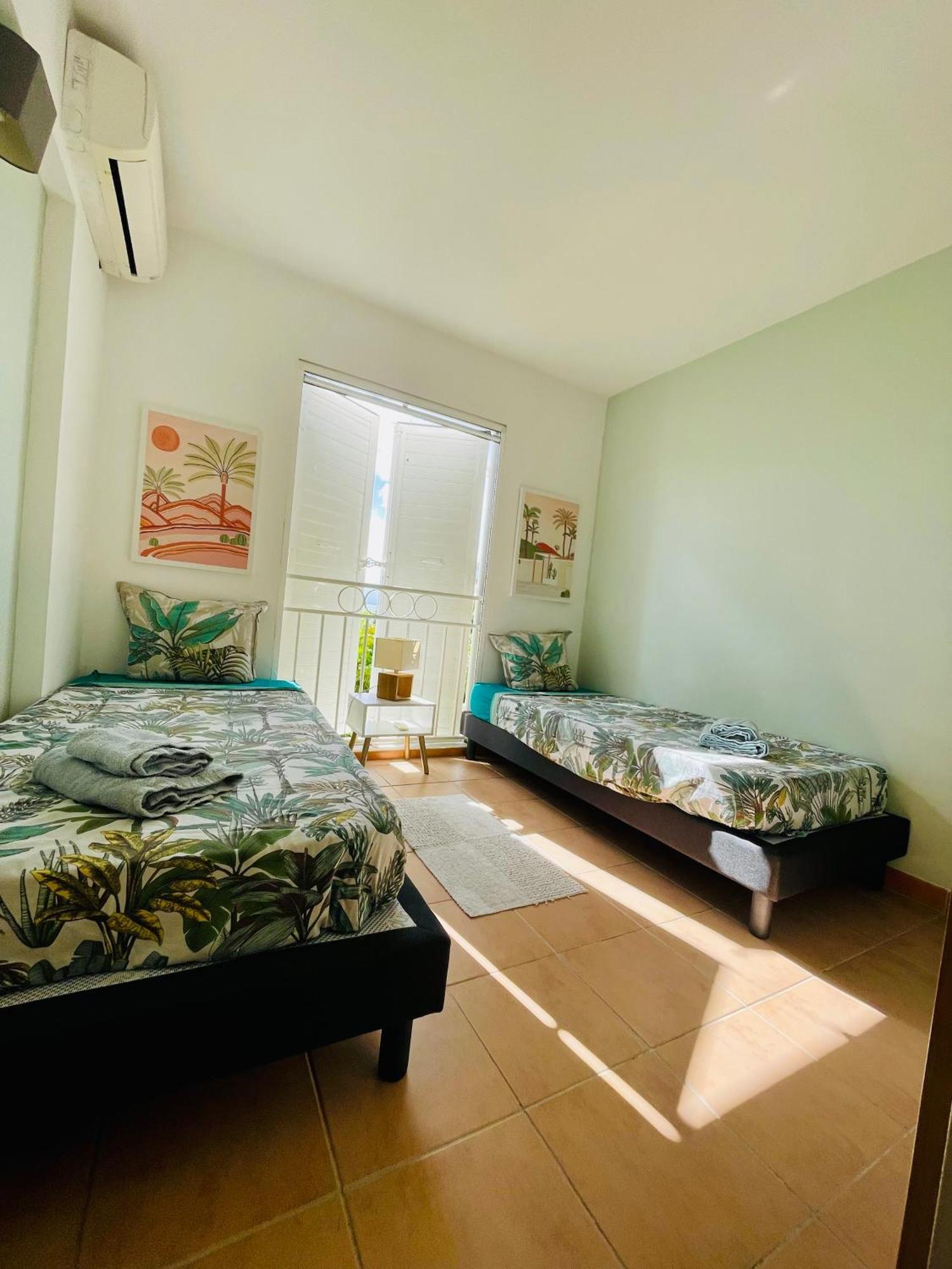 Appartement Vue Mer, Piscine, Dans Quartier Prise De Gosier Le Gosier  Kültér fotó